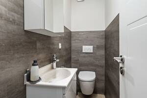 Bremen - Gröpelingen | Modernisiertes Reihenhaus mit riesigem Platzangebot. – 28237 Bremen – Vorschaubild 9