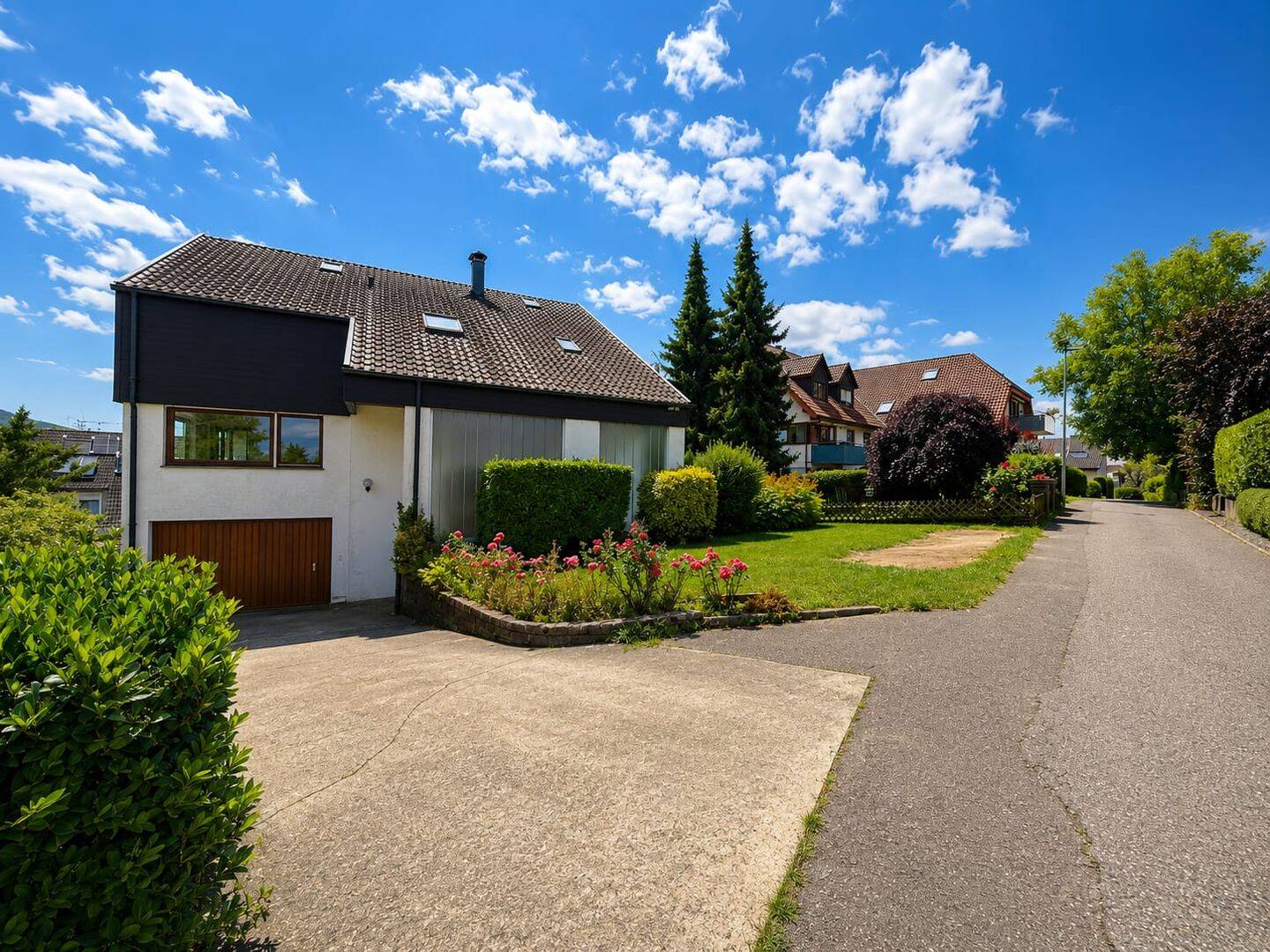 Exklusives Wohnen in Bestlage von Kleinheppach – Traumgrundstück mit unverbaubarem Weinbergblick