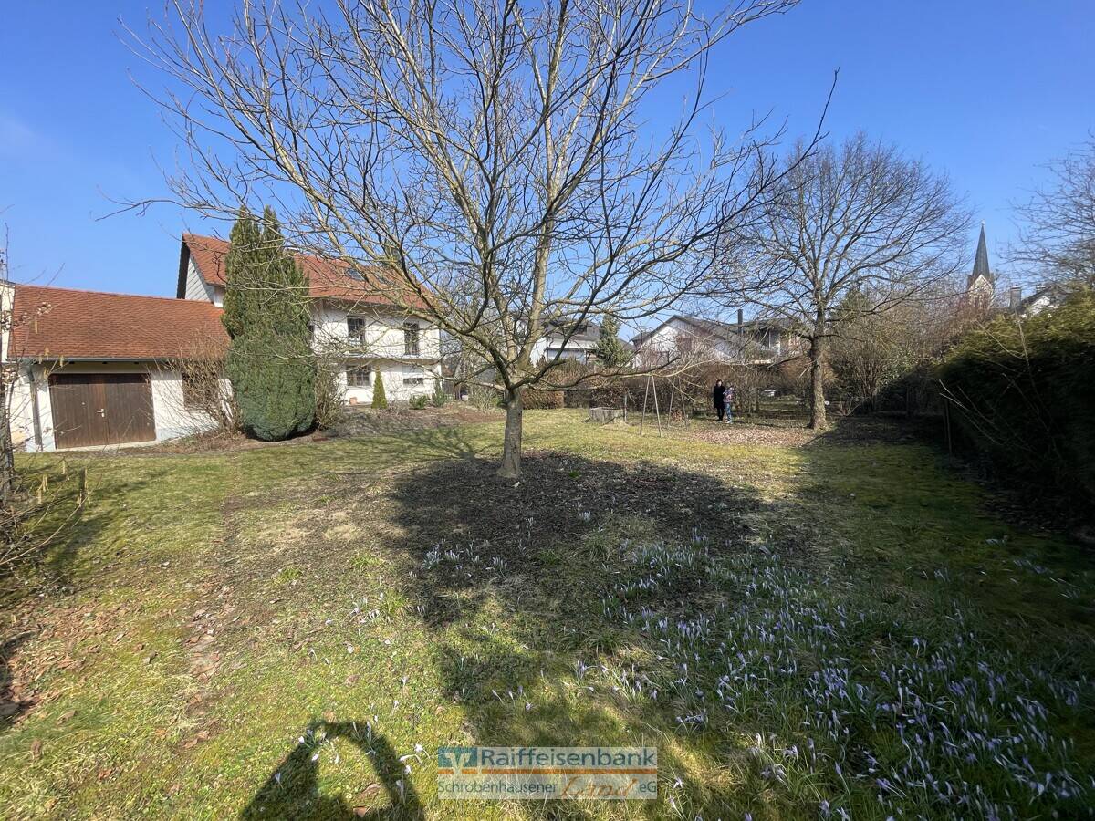 *Wunderbares Grundstück mit sanierungsbedürftigem Wohnhaus* – Ingolstadt – Vorschaubild 2