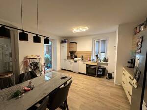 Geräumige 4-Zimmer-Wohnung mit Terrasse in Meißen