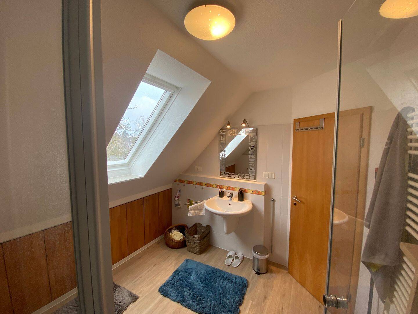 Attraktive 4-Zimmer-Wohnung im 2. Obergeschoss in Hannover-Alt-Wettbergen – Hannover – Vorschaubild 4