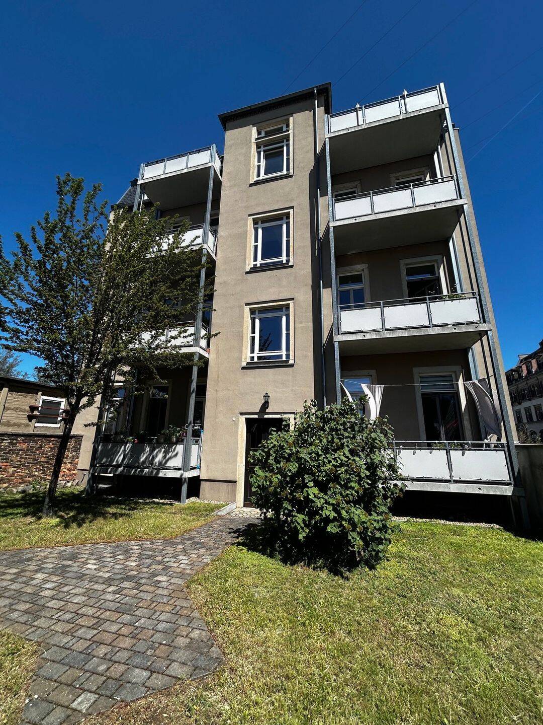 Schöne gemütliche 2-Raumwohnung, zentrums nah, Altbau