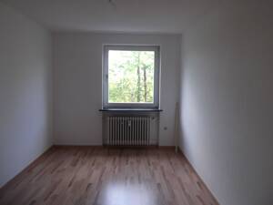 Tannenwäldchen: Zentral gelegene Wohnung mit Südbalkon, mit Blick über Kassel – 34119 Kassel – Vorschaubild 6