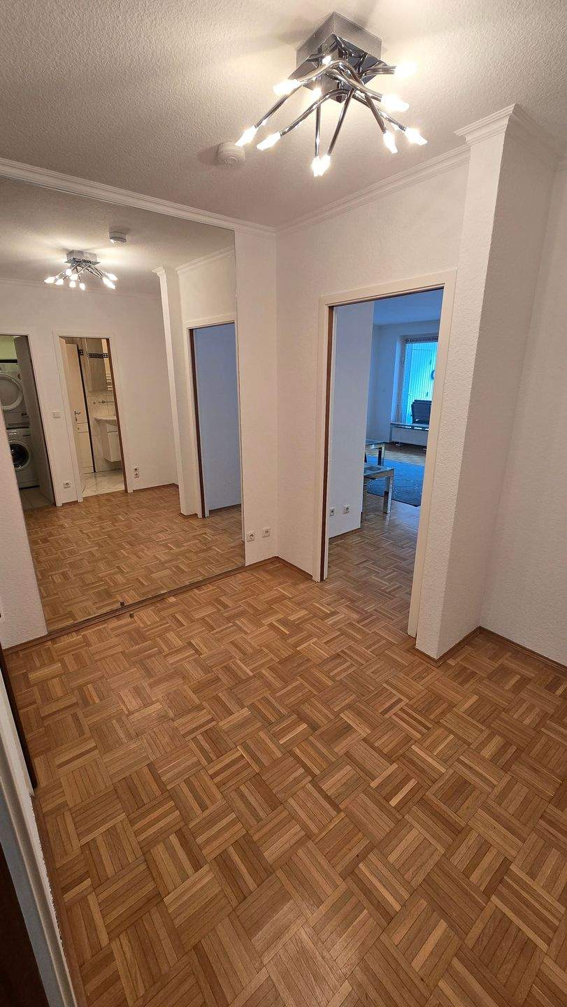 Möblierte 2-Zimmer-Wohnung mit Terrasse nahe der Alster – Hamburg – Vorschaubild 7