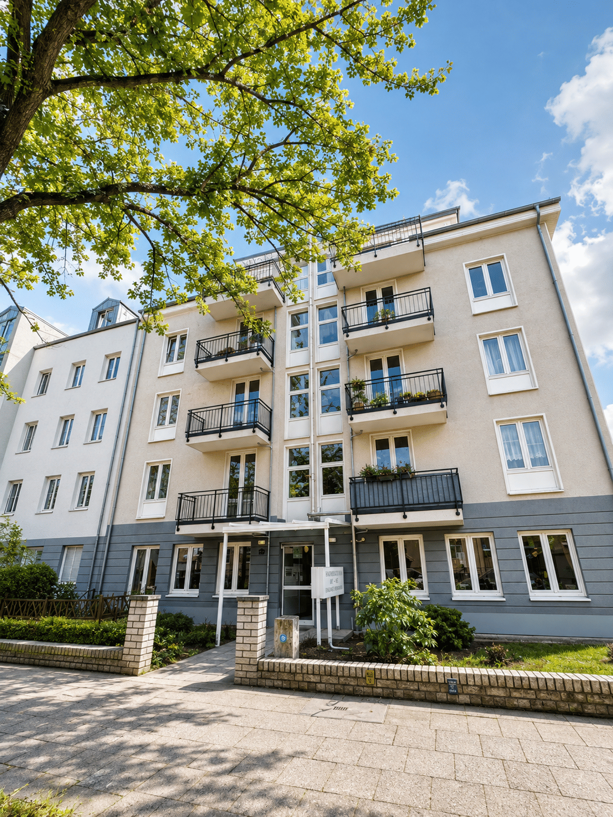 Betreutes Wohnen für Seniorinnen und Senioren - Selbstständig wohnen mit individueller Unterstützung in Berlin Pankow – 13156 Berlin – Bild 1 von 9