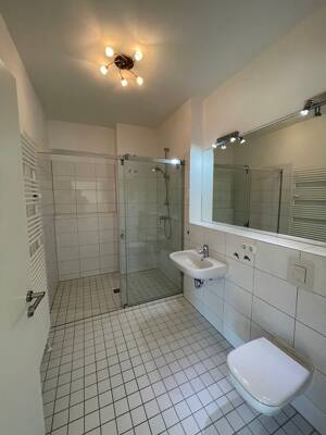 Rarität: Exklusive 3,5 Zimmer-Penthouse-Wohnung mit traumhaftem Ausblick – 93053 Regensburg – Vorschaubild 9