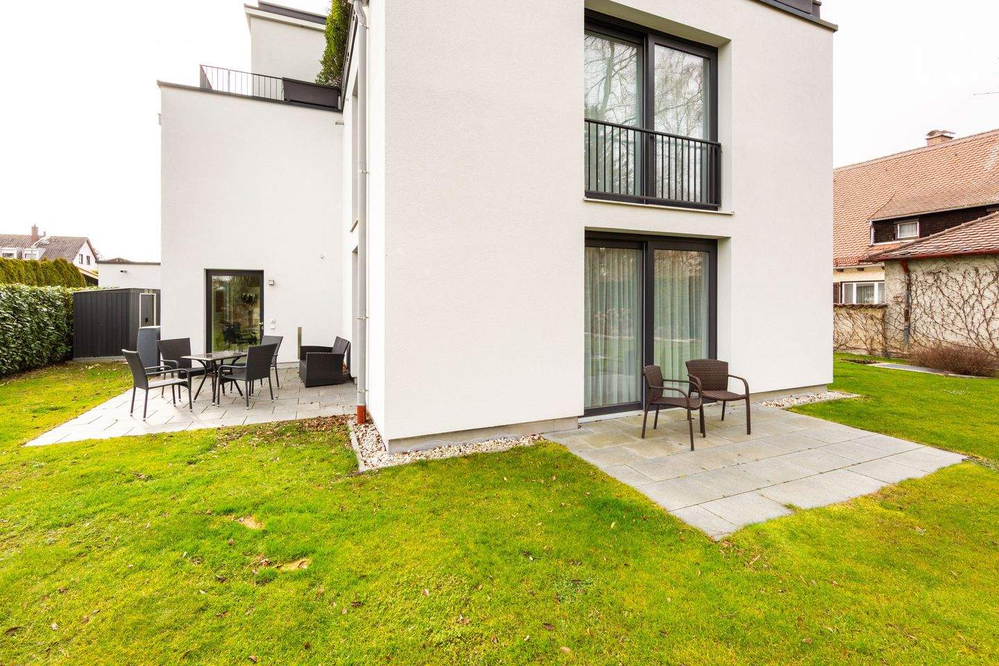 Lichtdurchflutetes Apartment mit wöchentlichem Reinigungsservice & Fitnessstudio im Haus, perfekte Lage in Bogenhausen – München – Vorschaubild 6