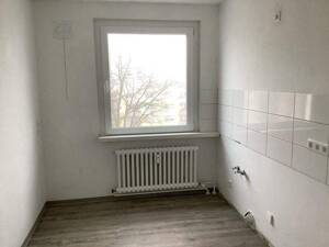Modernisiert! 3-Zimmer Wohnung mit Balkon und Blick ins Grüne – 33609 Bielefeld – Vorschaubild 2