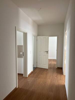3-Raumwohnung mit Balkon – 4159 Leipzig – Vorschaubild 3