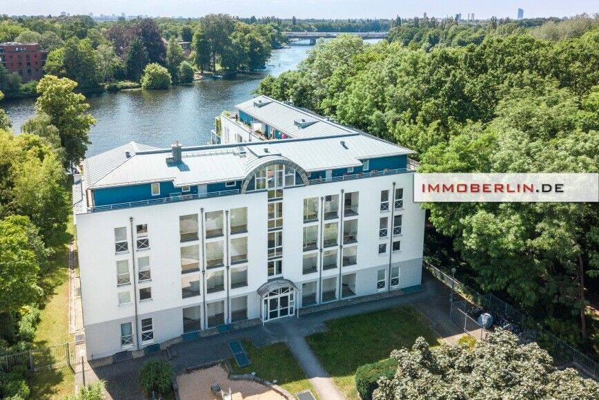 IMMOBERLIN.DE - Helle Wohnung mit Loggia & Lift an der Spree – Berlin – Vorschaubild 7