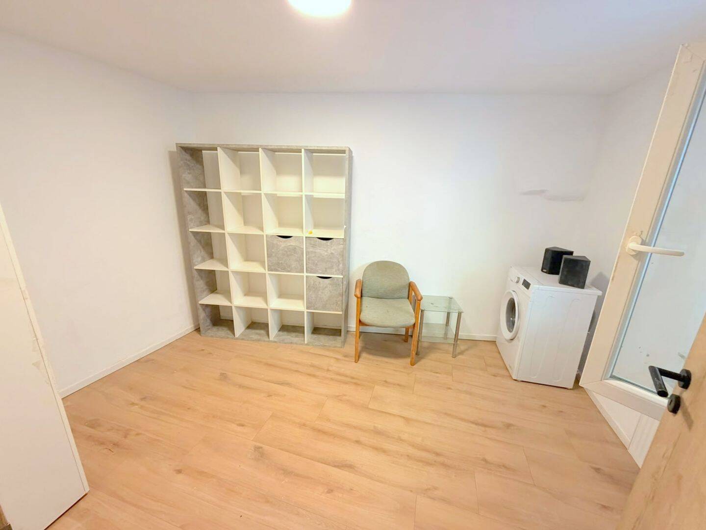 WG-Zimmer in frisch renovierter Wohnung zu vermieten