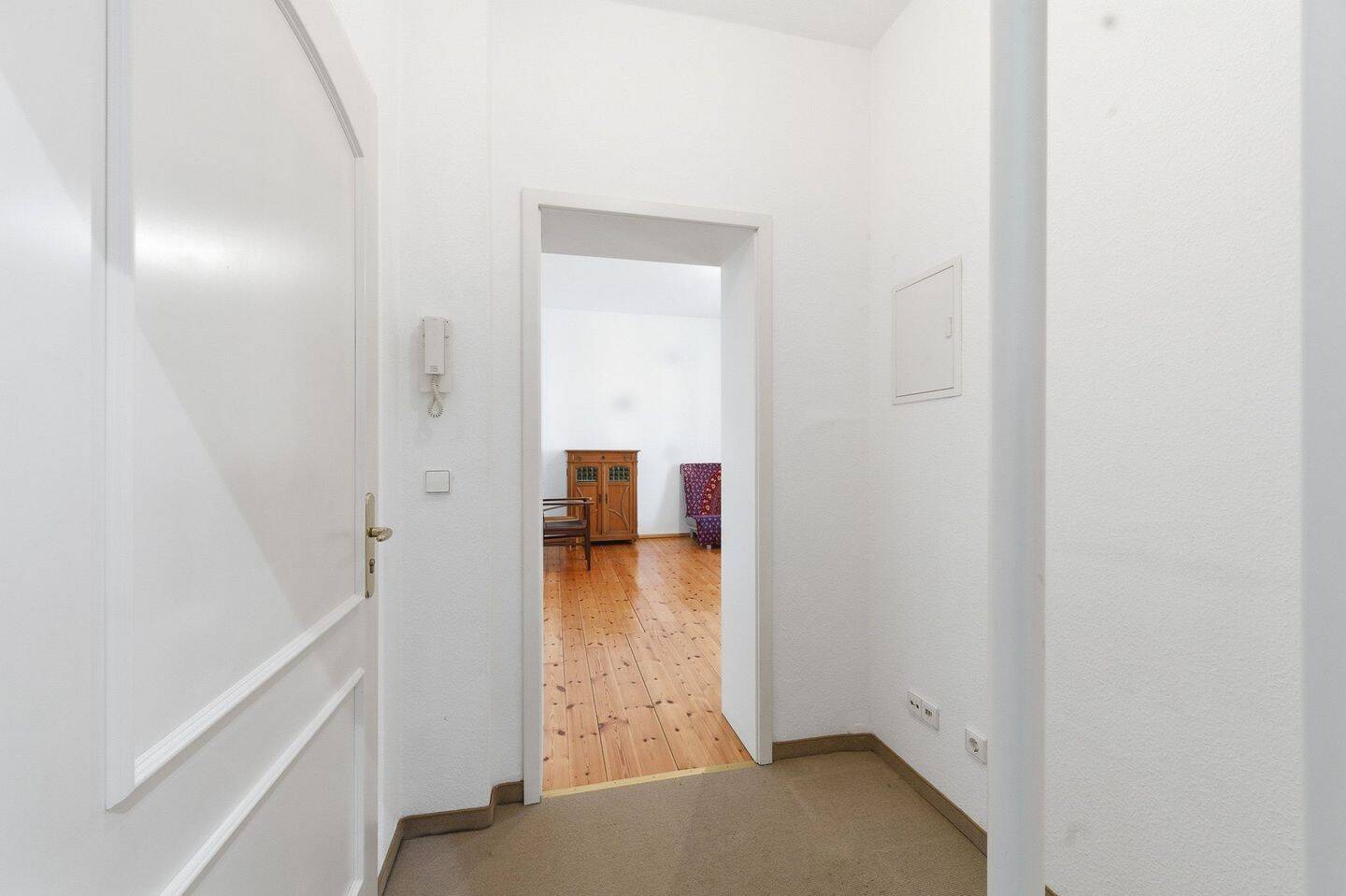 Kleines Versteck, eine besondere Wohnung in der Thulestraße – Berlin – Vorschaubild 6