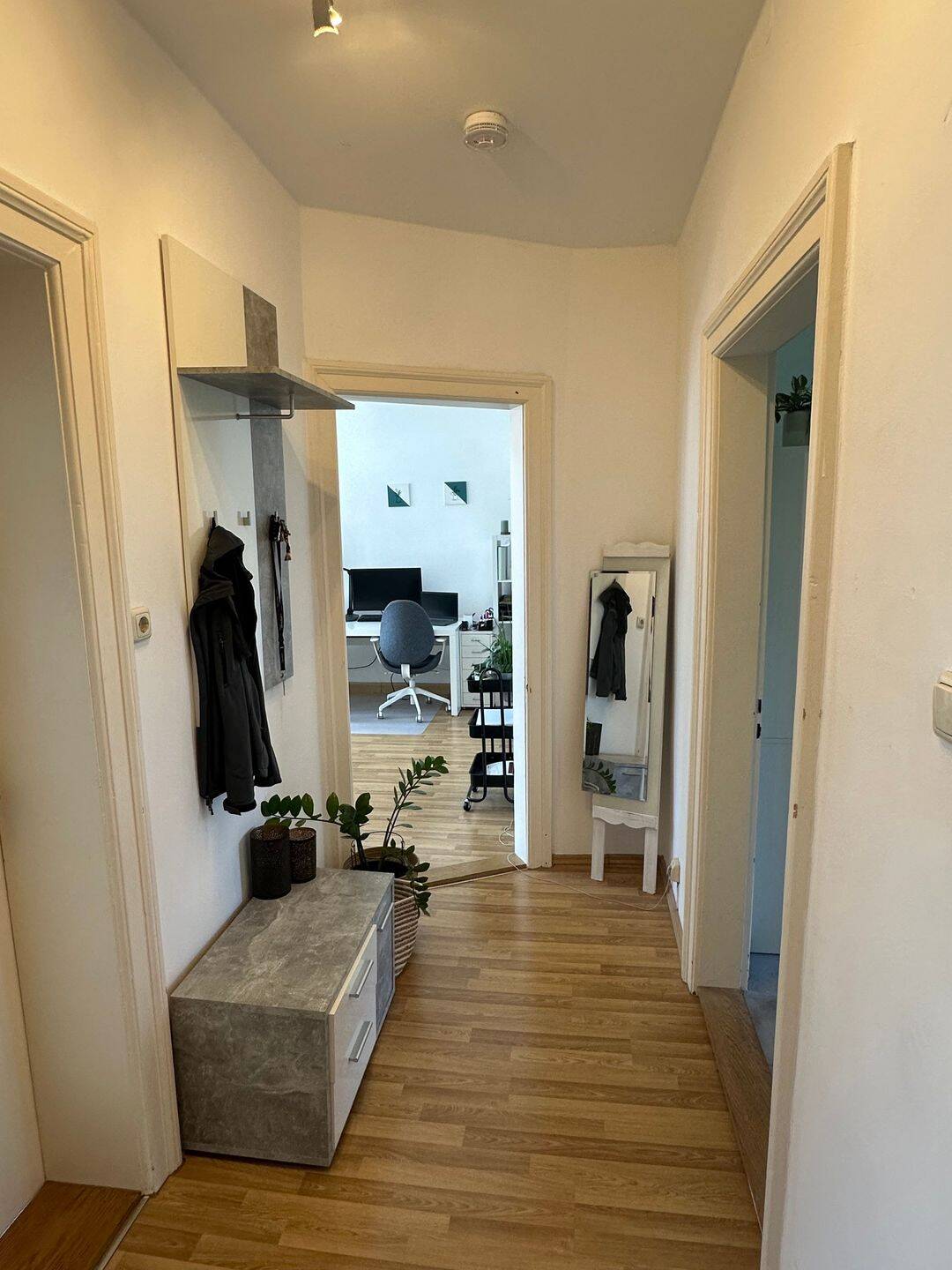 Helle 2-Zimmer-Wohnung in zentraler, ruhiger Lage – Augsburg – Vorschaubild 5