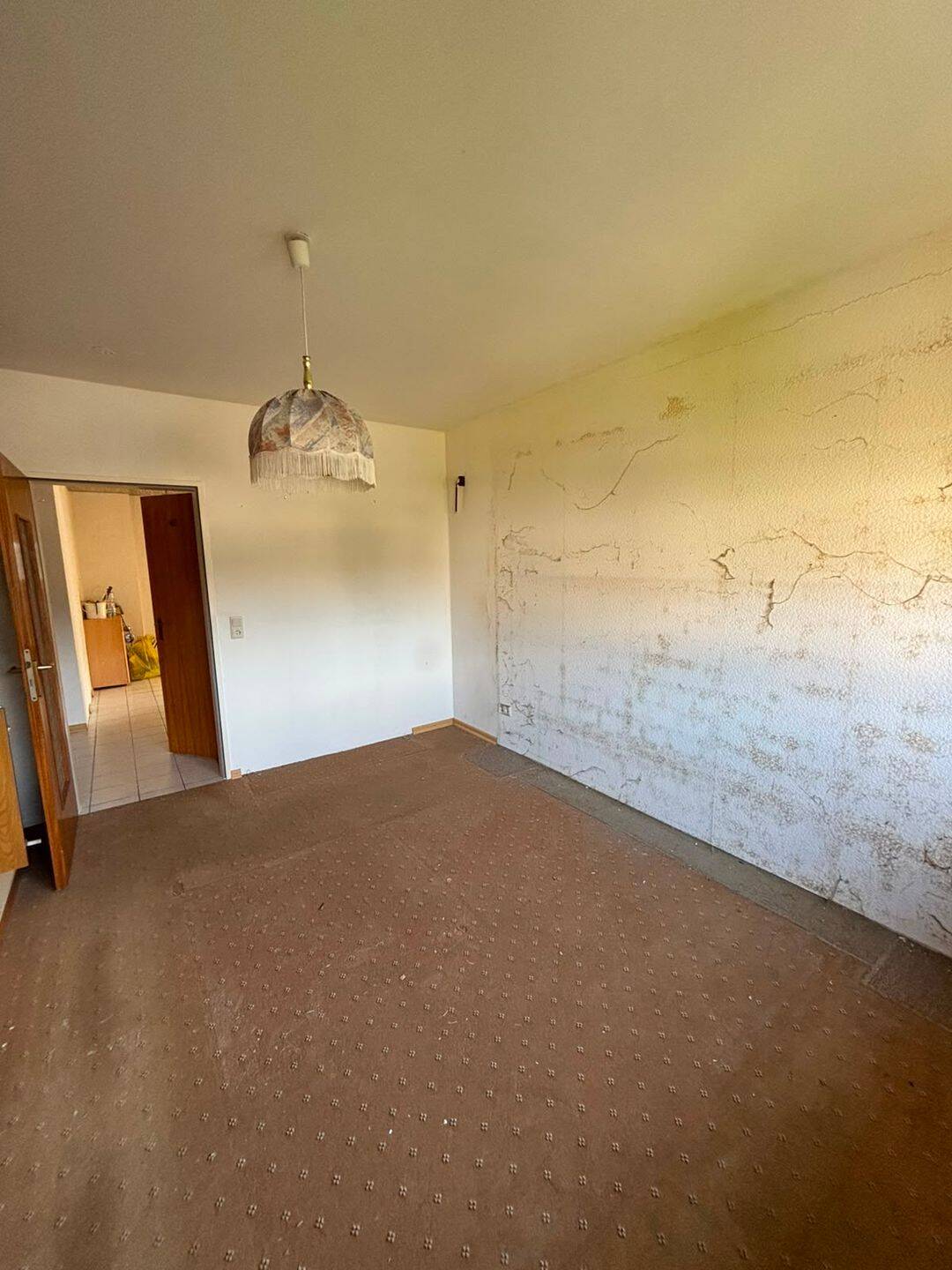 Charmante 2-Zimmer-Eigentumswohnung mit Balkon, Stellplatz und Hobbyraum ! – Haan – Vorschaubild 4