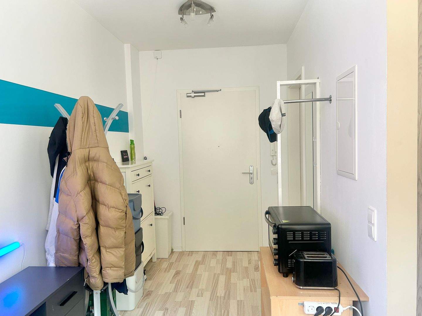 ***TOP-INVESTMENT 4,5 % RENDITE*** VOLL MÖBLIERTE 1 ZIMMER WOHNUNG INKLUSIVE KFZ-STELLPLATZ – Fürth – Vorschaubild 7