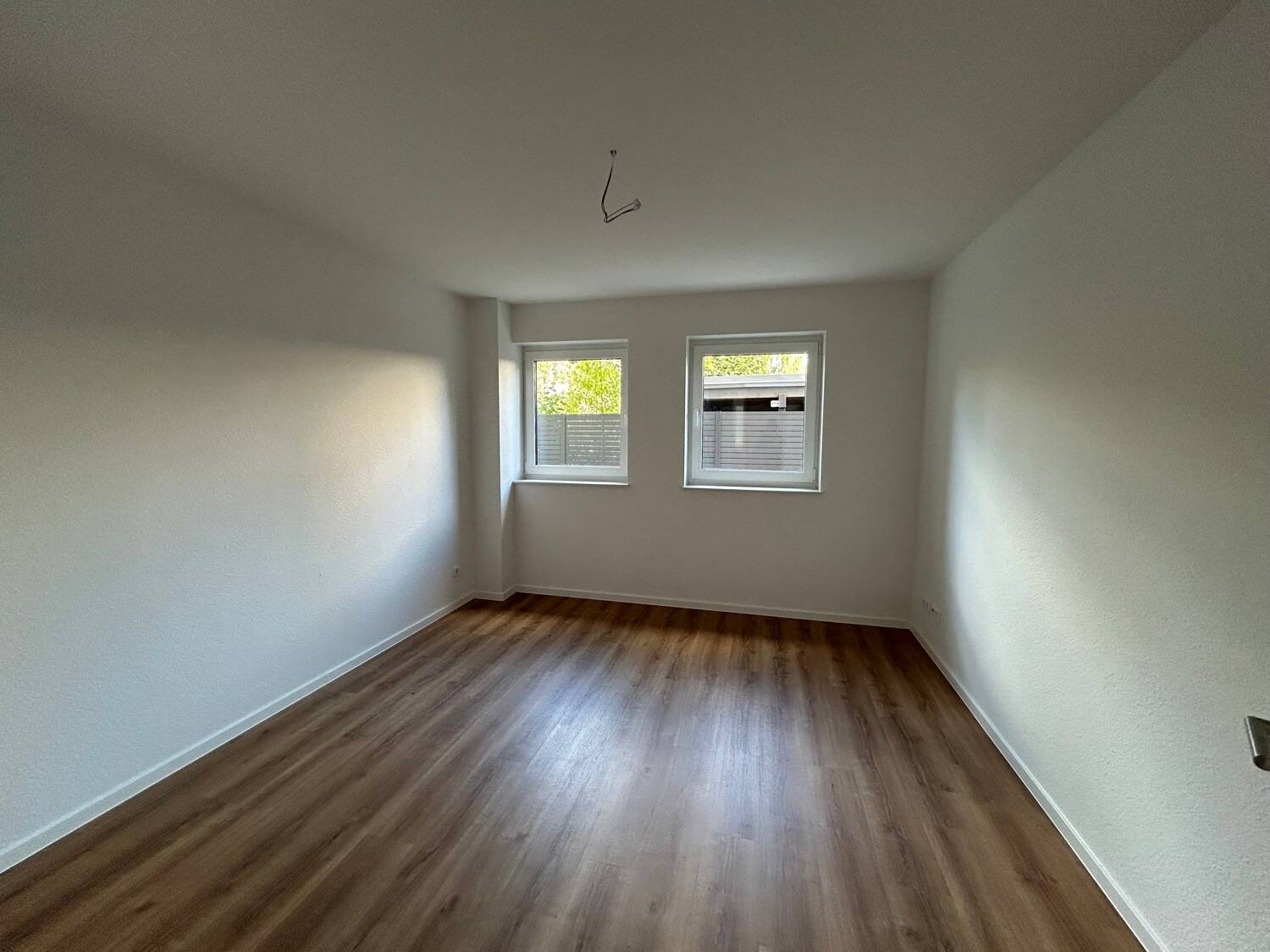 Perfektes Anlageobjekt! Energieeffiziente EG-Wohnung in zentraler Lage im Tonkuhlenviertel! – Oldenburg – Vorschaubild 4