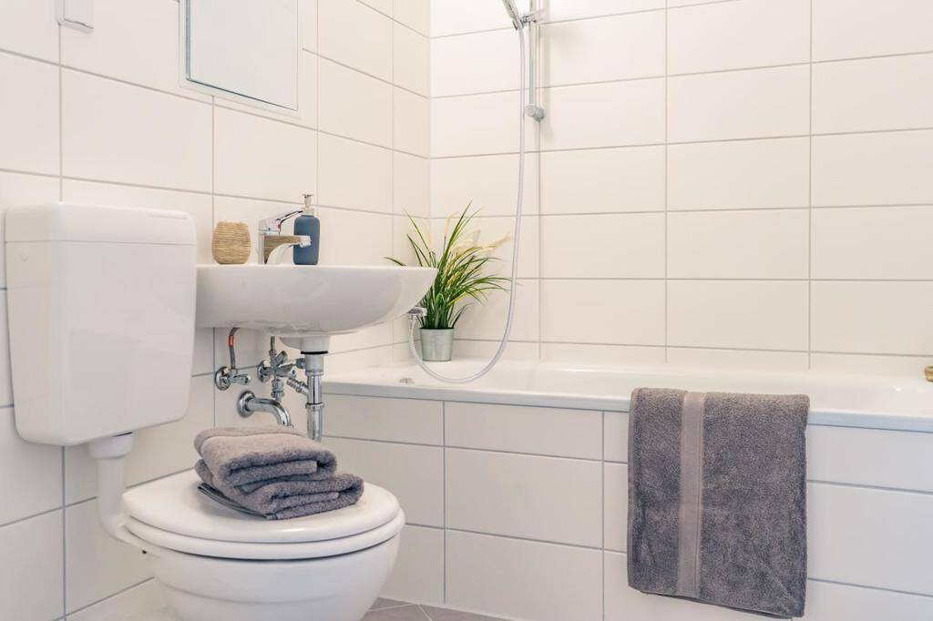 Tolle Singlewohnung mit Balkon – Chemnitz – Vorschaubild 3