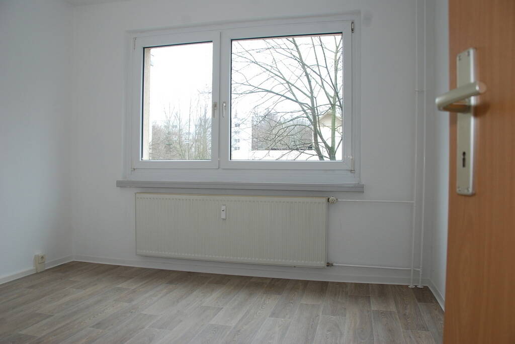 2-Raum-Wohnung zum fairen Preis – Chemnitz – Vorschaubild 3