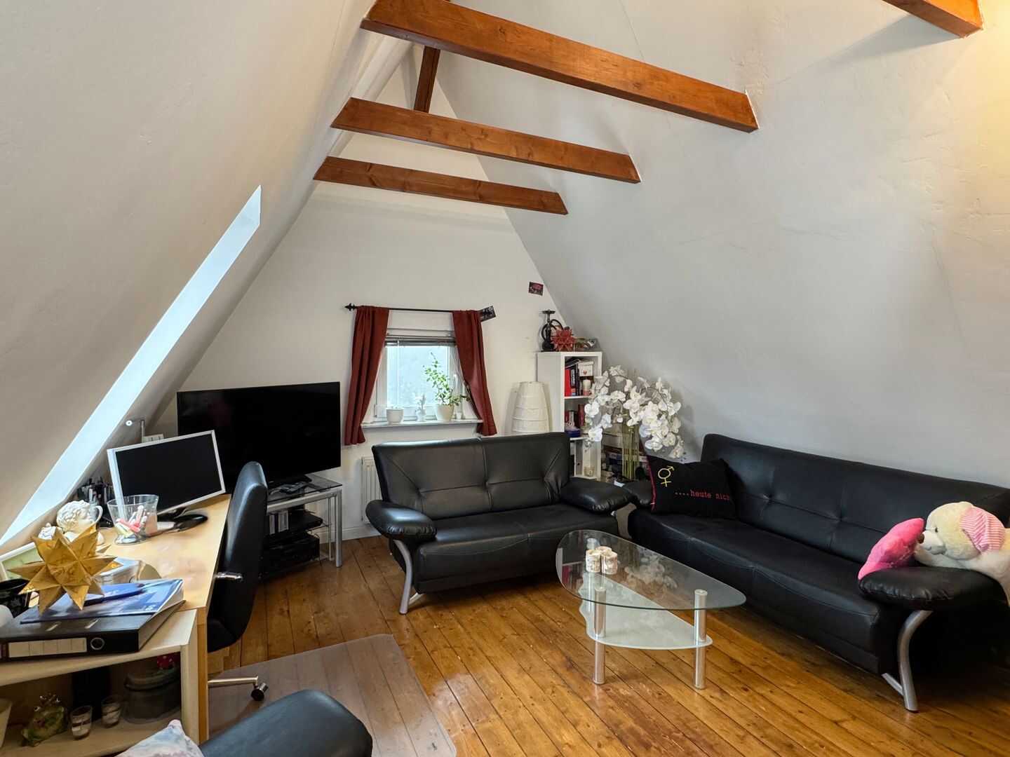 Sonniger Südgarten & viel Privatsphäre - Zuhause mit Studio und Platz für Ihre Ideen – Hamburg – Vorschaubild 4