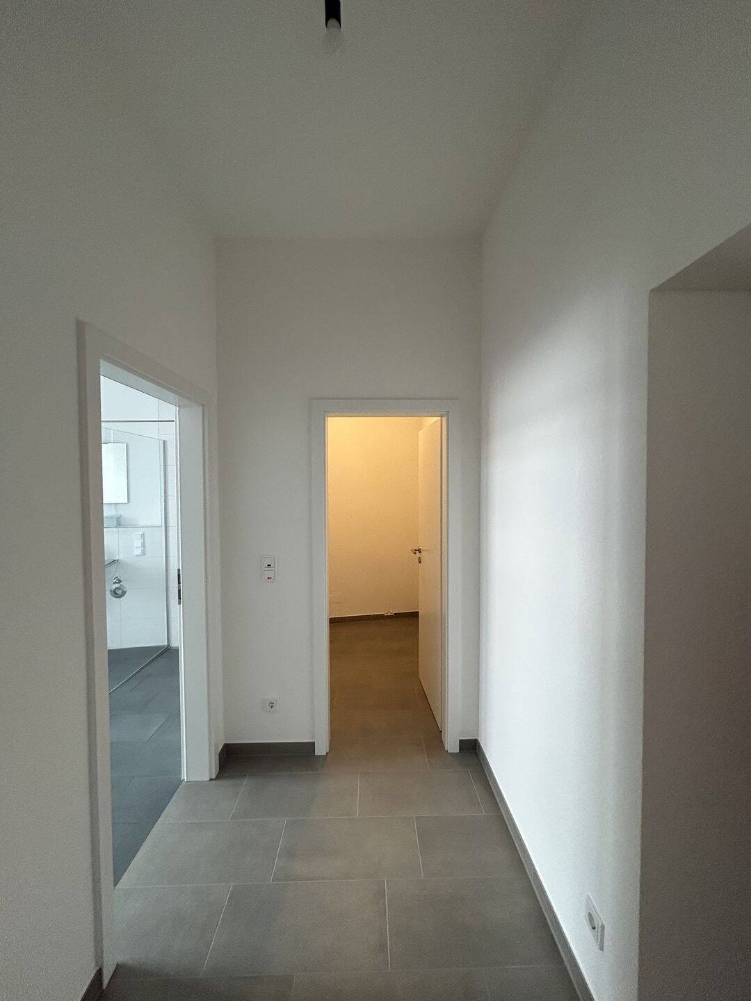 Petrusstraße - sanierte 2 ZKB Wohnung mit Terrasse am Rande der Innenstadt! – Trier – Vorschaubild 7
