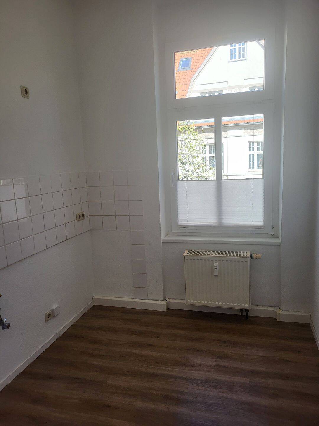 CORDULA IMMOBILIEN schöne 3 Raumwohnung mit Balkon und Dusche cordula 2247 – Erfurt – Vorschaubild 9