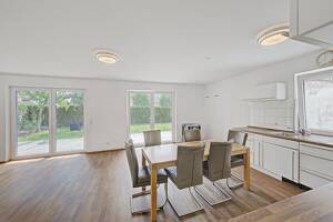 Moderne Erdgeschosswohnung mit Garten, Terrasse,Garage und KfW-70-Standard – 44359 Dortmund – Vorschaubild 9