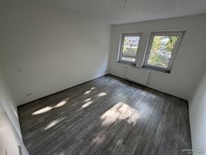 Welc(H)ome® by RIDA RESIDENTIAL - Modern wohnen mit Charakter - Stilvolle Eigentumswohnung in Köln – 51063 Köln – Vorschaubild 3