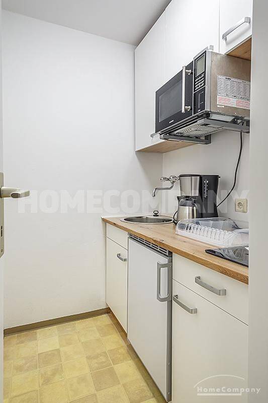 Modern möbliertes und ruhiges Apartment in München-Schwabing – München – Vorschaubild 5