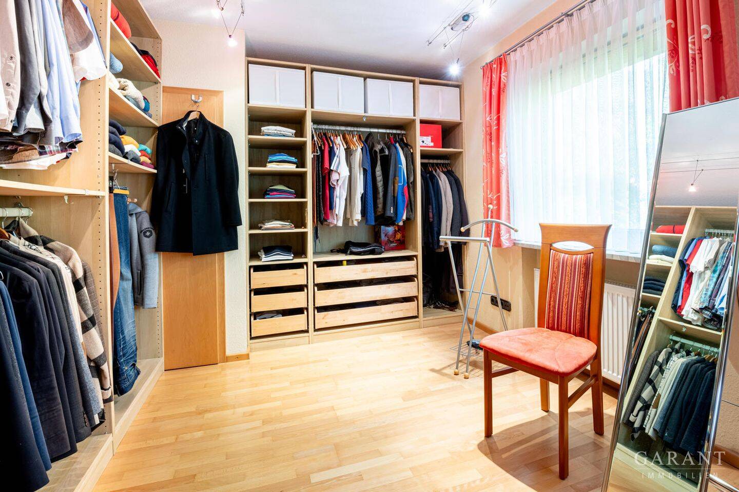 Geräumiges Ein- bis Zweifamilienhaus auf großem Grundstück in guter Lage! – Bad Reichenhall – Vorschaubild 5
