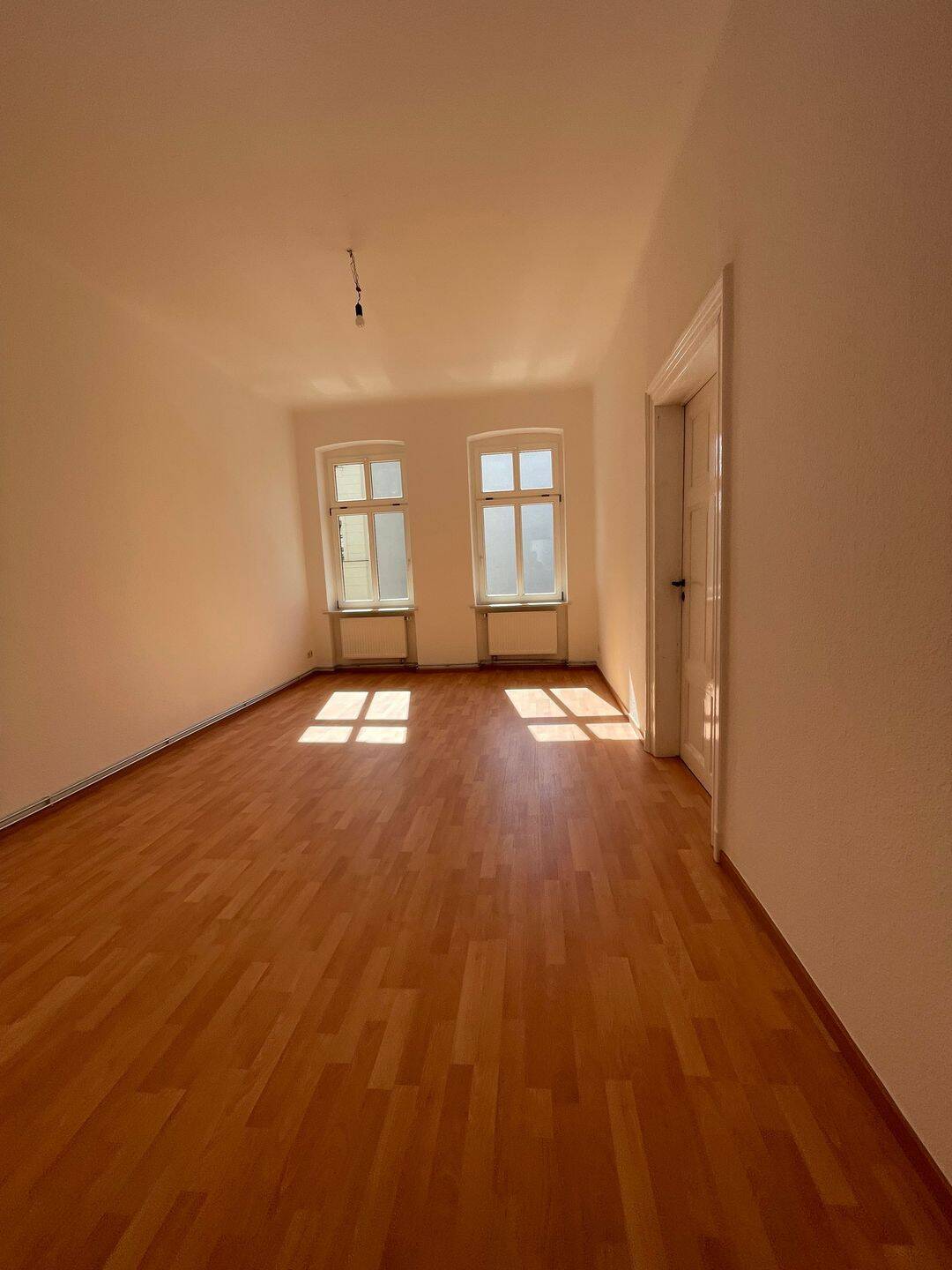 3-Zimmer Altbau-Wohnung in zentraler Lage – Leipzig – Vorschaubild 2
