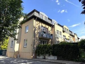 Ruhiges Wohnen am Lessingplatz - Blick ins Grüne und kurze Wege ins Zentrum von Kamenz