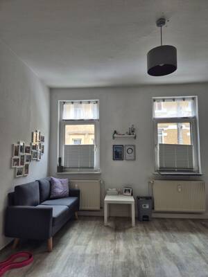 von Privat WG-geeignete 2-Raum-Wohnung in FH-Nähe – Otto-Schott-Straße 44, 7745 Jena – Vorschaubild 3