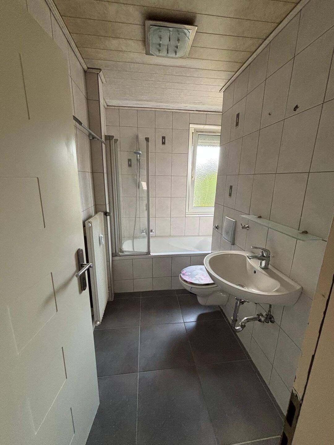 Helle und ruhige 3 Zimmer Wohnung, ohne Provision – Feucht – Vorschaubild 4