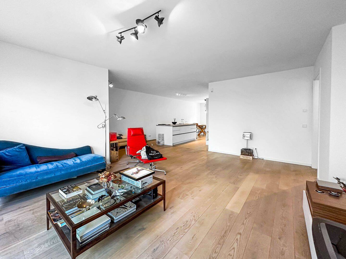 Exklusives Wohnen nahe der Königsallee - stilvolle Wohnung mit Terrasse und Tiefgarage – Düsseldorf – Vorschaubild 4