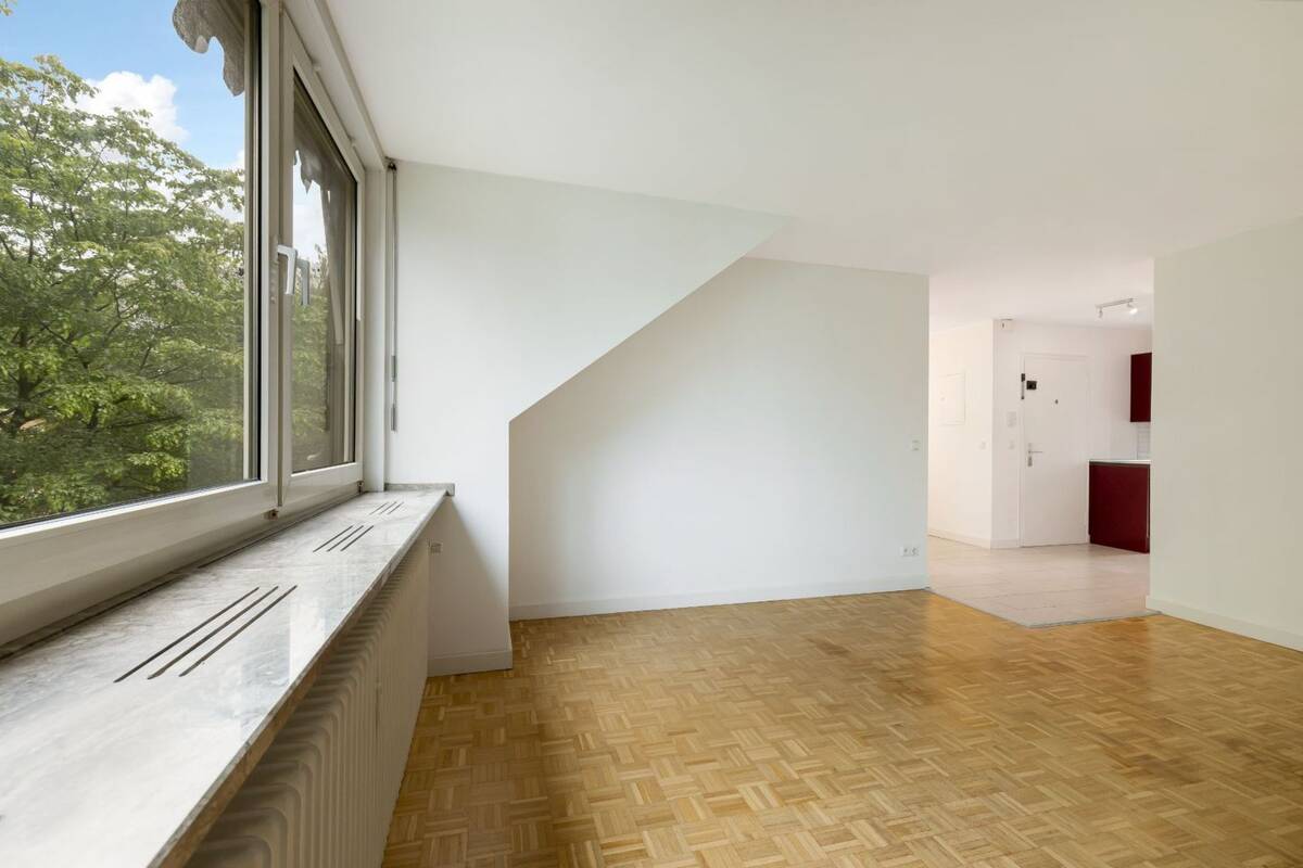 Attraktive 2,5-Zimmer-Wohnung in Hamburg-Niendorf – 22459 Hamburg – Bild 1 von 8
