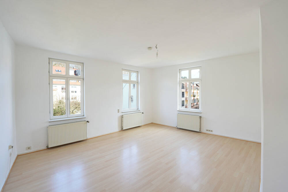 Zentralgelegene 3-Zimmer-Altbauwohnung, Nähe Schlossplatz