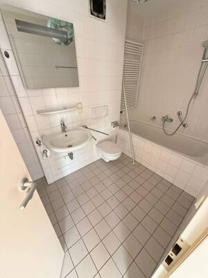 Schöne 2-Raum-Wohnung mit großem Wohnzimmer und offener Küche – 4155 Leipzig – Vorschaubild 5