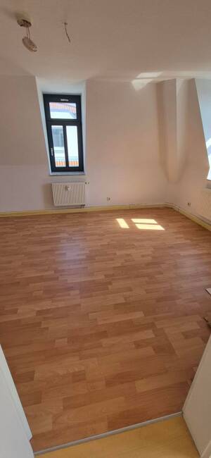 Großzügige 6-Zimmer-Maisonettewohnung mit 139 m² im Gründerzeithaus in Dresden-Cotta – 1157 Dresden – Vorschaubild 8