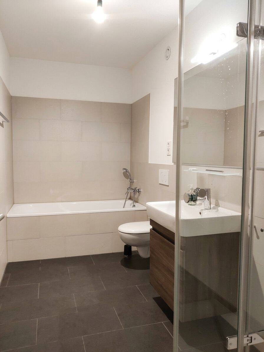 Moderne Wohnung zur Miete mit Balkon in Düsseldorf-Pempelfort - Wentzel Dr. – Düsseldorf – Vorschaubild 6