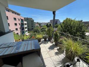 Einziehen und Wohlfühlen: Moderne 3-Zimmer-Wohnung mit zwei Balkonen, Klimaanlage und TG-Platz – 63071 Offenbach am Main – Vorschaubild 4