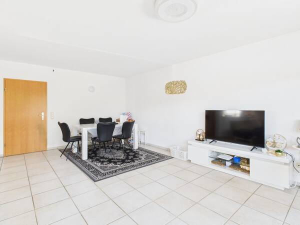 Etagenwohnung in 52349 Düren mit 67 m² kaufen