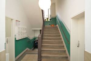 Gruna, im Hochparterre: Wanne + EBK mgl.* – 1277 Dresden – Vorschaubild 3