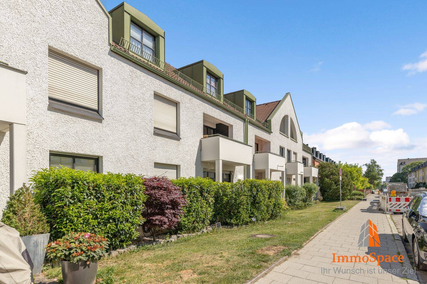 *** 3 ZKB mit Süd-West-Balkon inkl. Tiefgarage zum SELBSTBEZUG! *** – München – Vorschaubild 2