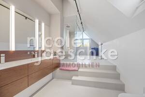 Cooles Penthouse über 2 Ebenen mit Aufzug in die Wohnung – 20249 Hamburg – Vorschaubild 7