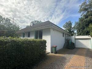 Hamburg Rissen: Gepflegter Bungalow mit schönem Grundstück in attraktiver Lage Ausbaureserve – 22559 Hamburg – Vorschaubild 6