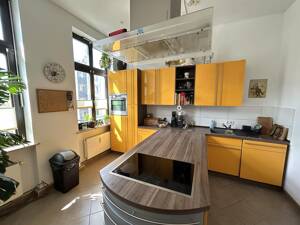 Schöne 4-Raum-Wohnung direkt am Hasselbachplatz! – 39104 Magdeburg – Vorschaubild 3