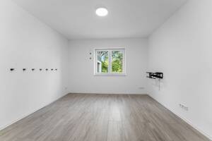 Modernes Familienhaus mit Doppelgarage und Blick ins Grüne – 28779 Bremen – Vorschaubild 8