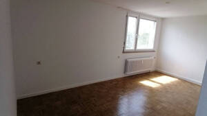 Ihr neues Zuhause | 5 Zimmer | Einbauküche | Balkon/Loggia [18m²]| Zwei Bäder & separates Gäste WC | Stuttgart Asemwald – 70599 Stuttgart – Vorschaubild 6