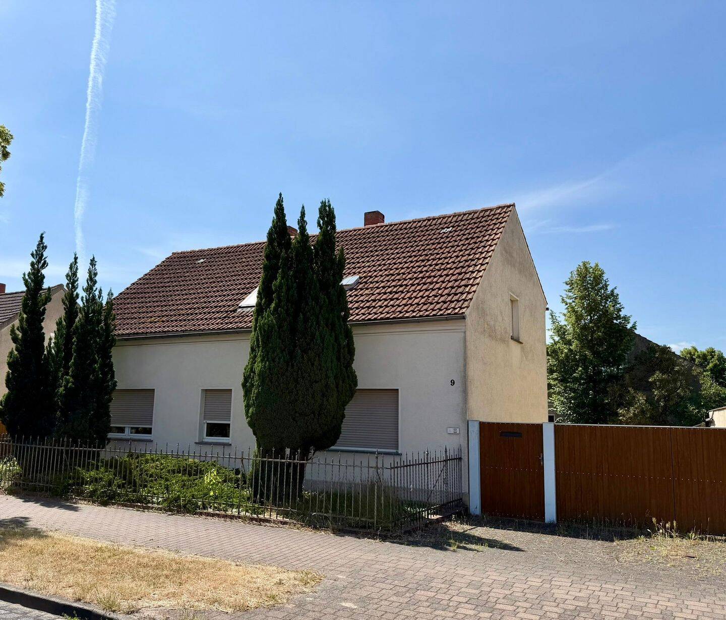 Großzügiges Grundstück mit Wohnhaus, Nebengebäuden und Auszugshaus in Elster (Elbe)