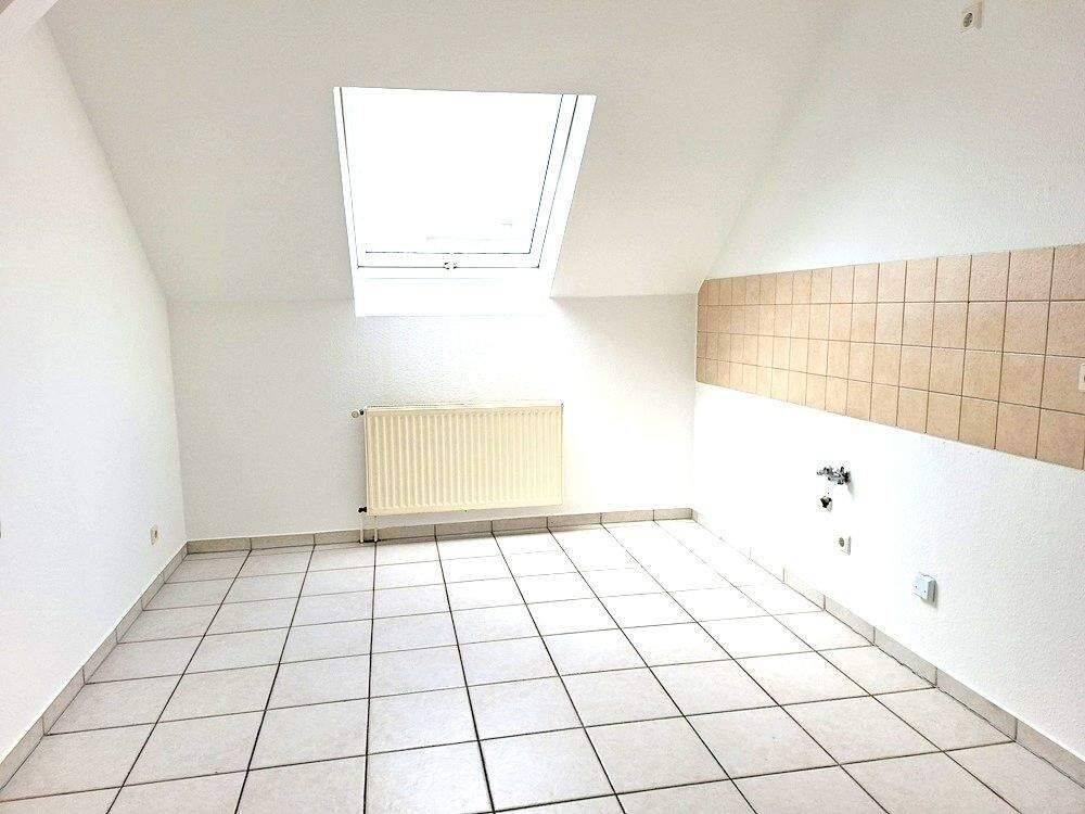 !! 3-Zimmer-Dachgeschosswohnung mit Laminat !! – Chemnitz – Vorschaubild 6